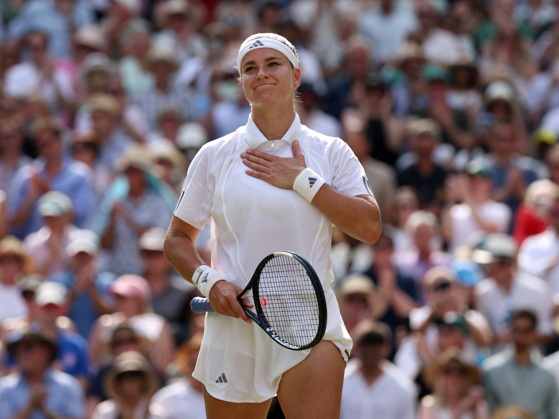 Czech tennis player Muchova edges Gauff in tight Wimbledon quarterfinal match