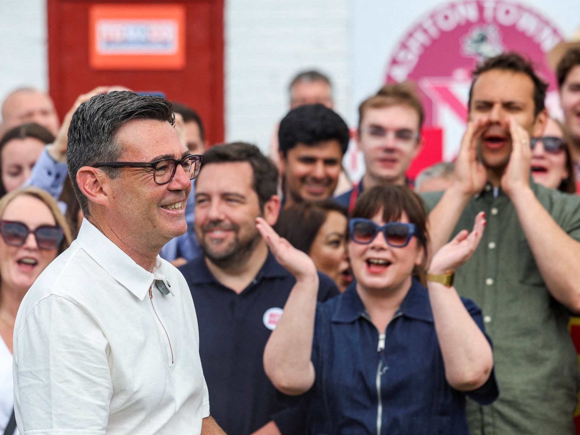 Keir Starmers leadership uncertain following Labours Makerfield by-election loss