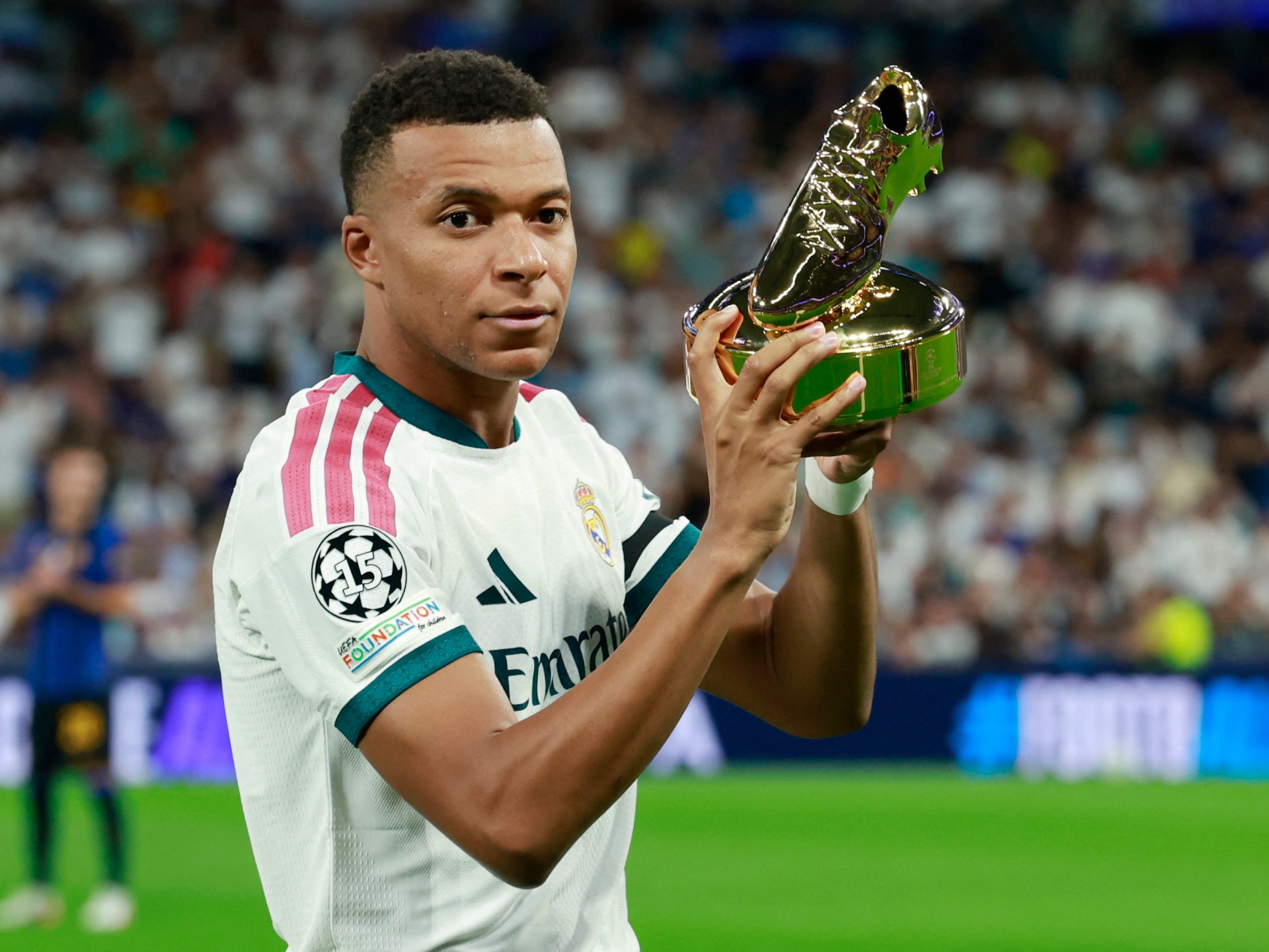 Mbappe Expresses Confidence In Ballon DOr Despite Real Madrids mbappe-expresses-confidence-in-ballon-dor-despite-real-madrids