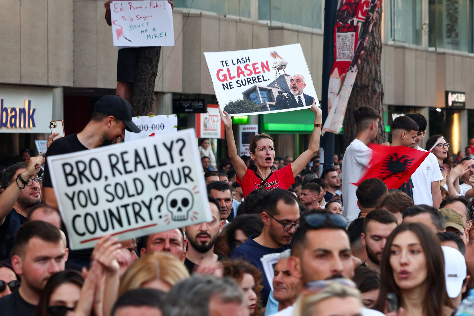 Protests in Albania escalate over Trump-Kushner linked luxury resort development